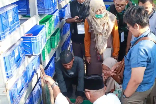 1280_8548-ezgif.com-jpg-to-webp-converter